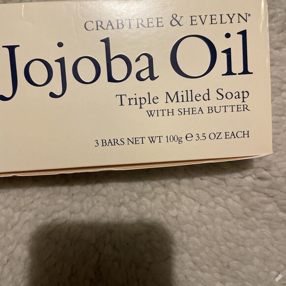 Crabtree & Evelyn Jojoba Oil 3.5oz. Triple-Milled Soap w Shea Butter (Pack of 3) - Picture 2 of 3